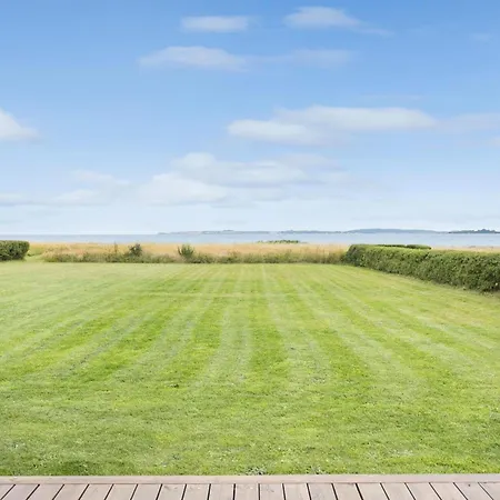 3 Bedroom Awesome In Faaborg *