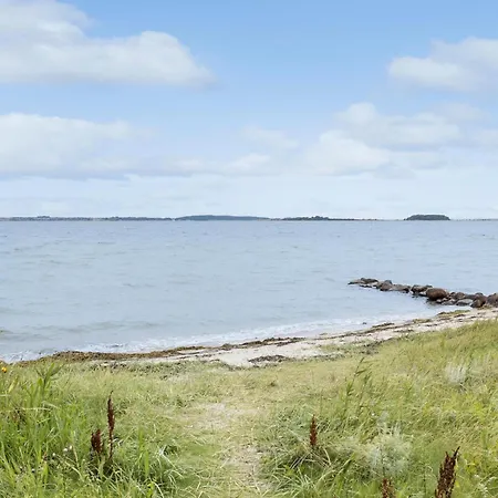 3 Bedroom Awesome In Faaborg *