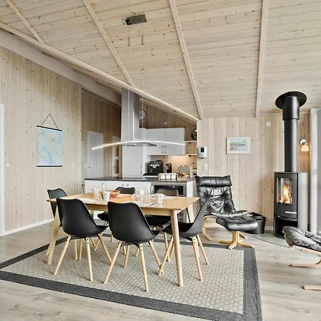 3 Bedroom Awesome In Faaborg Дом отдыха *