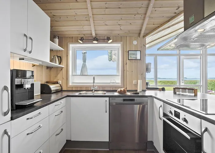 3 Bedroom Awesome In